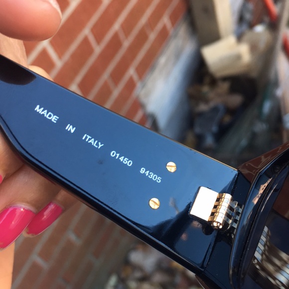 Authentic Chanel sunglasses - Picture 4 of 9